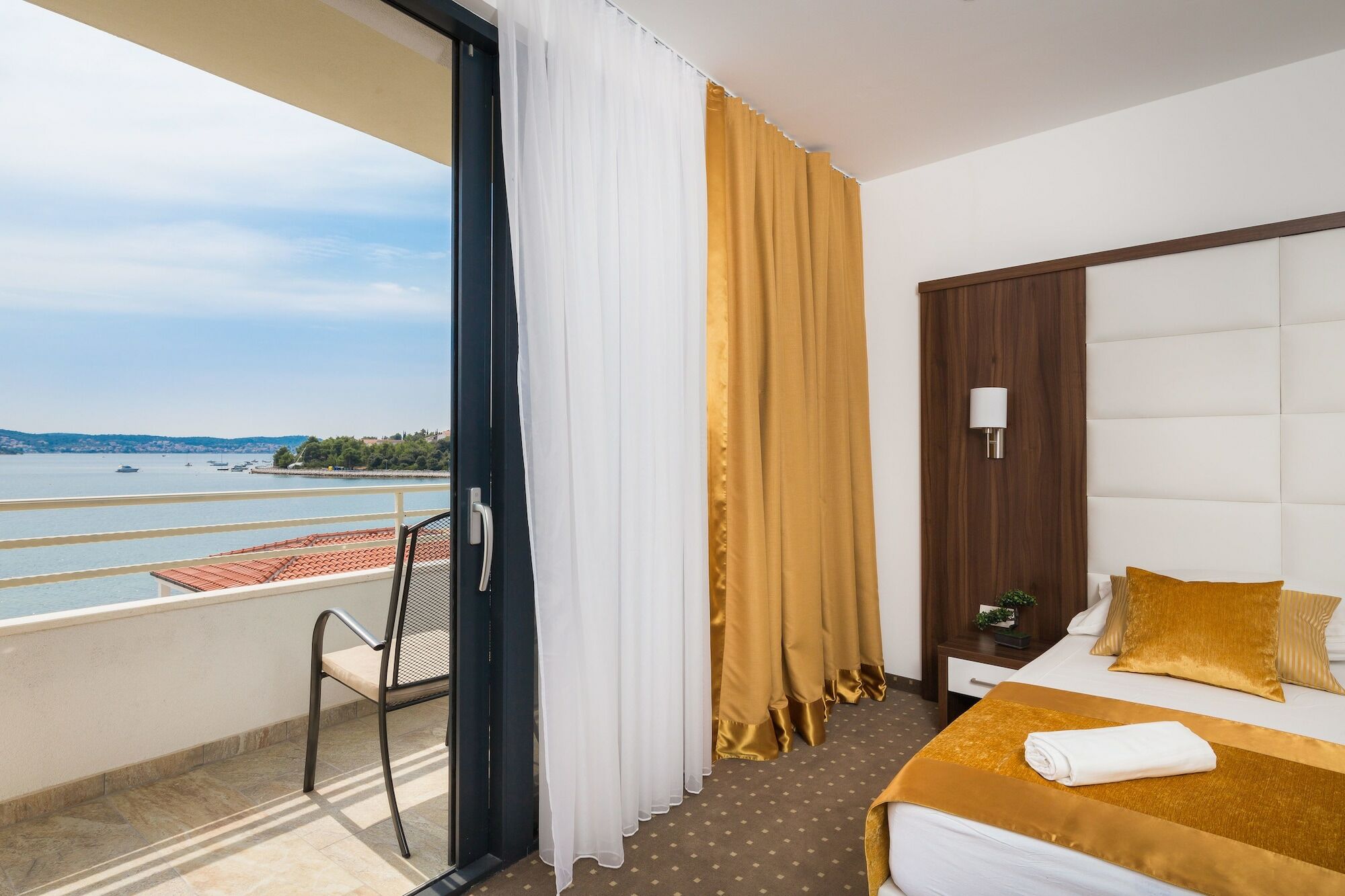 Hotel Perla Rogoznica  Ngoại thất bức ảnh